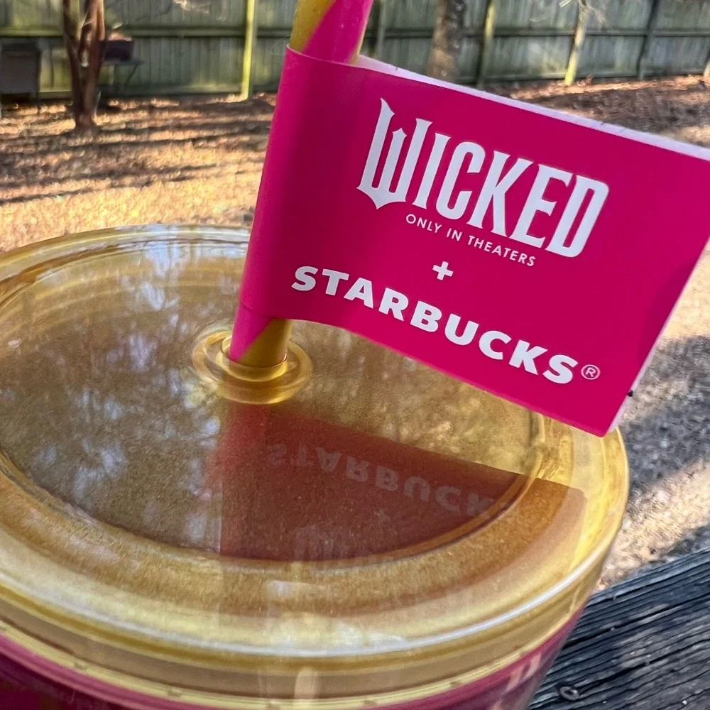 Starbucks Wicked Tumblers Glenda the Good Witch 24 Ounce NWT NEW - Picture 2 of 7